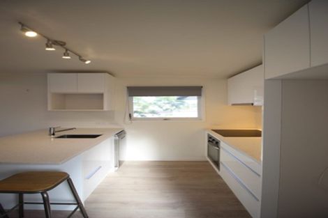 Photo of property in 2/2 Bentley Avenue, Glenfield, Auckland, 0629