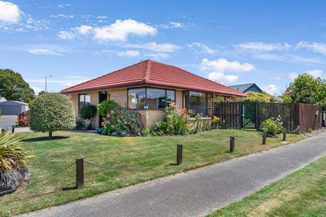 Photo of property in 1/11 Dumfries Drive, Hei Hei, Christchurch, 8042