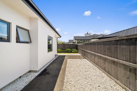 Photo of property in 12 Carrick Place, Mosgiel, 9024