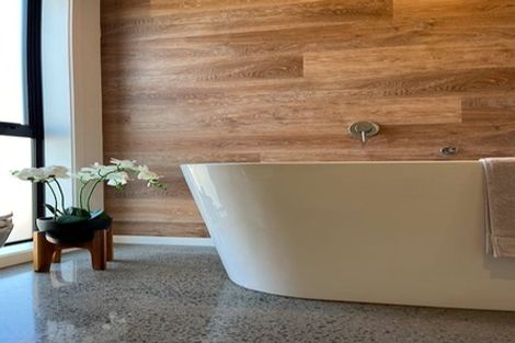 Photo of property in 9a Lansdowne Crescent, Lansdowne, Masterton, 5810