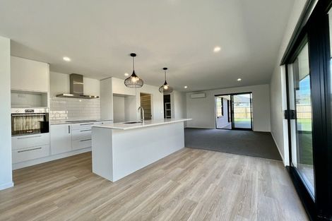 Photo of property in 18 Songpa Street, Halswell, Christchurch, 8025