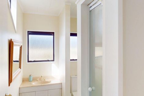 Photo of property in 18 Homewood Avenue, Levin, 5510