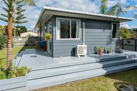 Photo of property in 18 Moki Place, Ruakaka, 0116