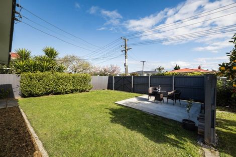 Photo of property in 2 Thornton Place, Melville, Hamilton, 3206