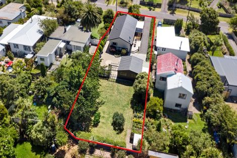Photo of property in 31 Dale Road, Raumati South, Paraparaumu, 5032