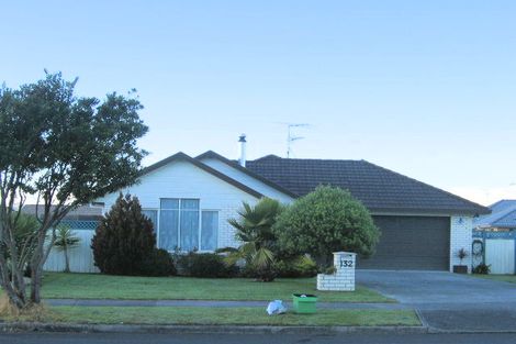 Photo of property in 132 Burswood Drive, Burswood, Auckland, 2013