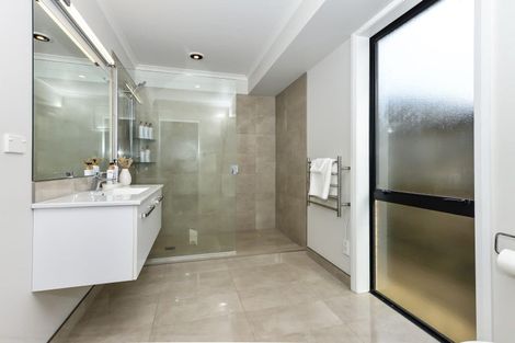 Photo of property in 39 Helen June Avenue, Flagstaff, Hamilton, 3210