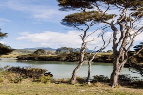 Photo of property in 3 Omahina Street, Raglan, 3225