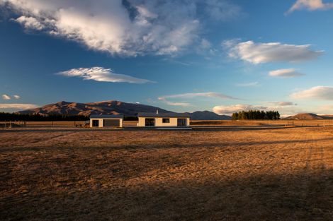 Photo of property in 23 Old Glen Lyon Road, Twizel, 7901