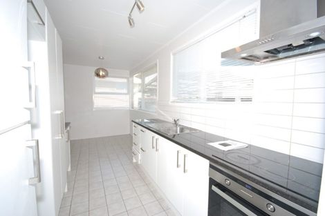 Photo of property in 73 Friesian Drive, Mangere, Auckland, 2022