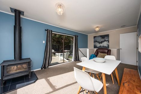 Photo of property in 54 Woodhouse Avenue, Karori, Wellington, 6012