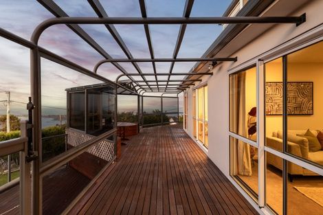 Photo of property in 12 Belleview Terrace, Mount Pleasant, Christchurch, 8081