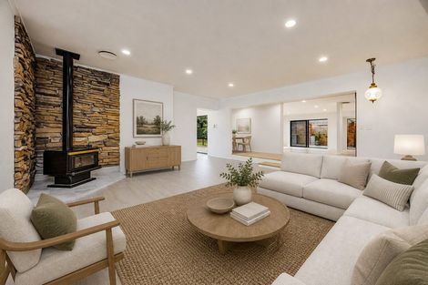 Photo of property in 3 Tilia Place, Totara Heights, Auckland, 2105