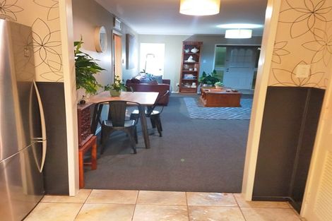 Photo of property in 7/10 Hunter Street, Hamilton Lake, Hamilton, 3204