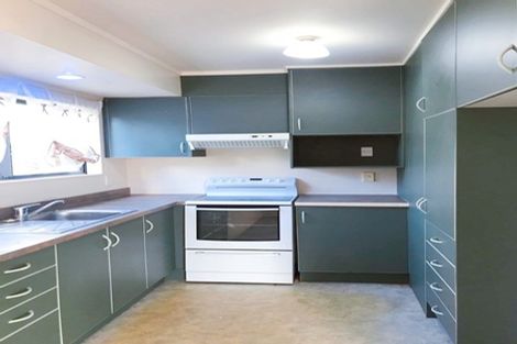 Photo of property in 12 Greville Road, Pinehill, Auckland, 0632