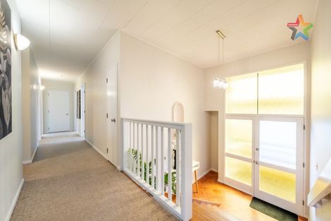 Photo of property in 8 Robson Street, Stokes Valley, Lower Hutt, 5019