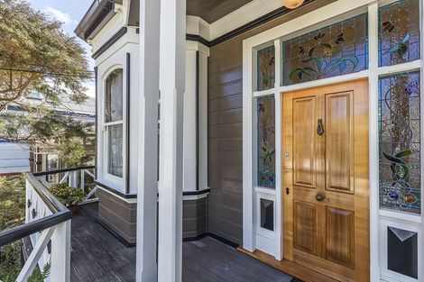 Photo of property in 17 Armour Avenue, Mount Victoria, Wellington, 6011