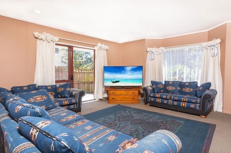 Photo of property in 1 Nash Road, Mount Roskill, Auckland, 1041