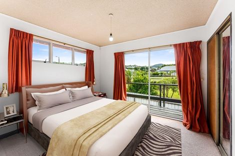 Photo of property in 1/150 Dowse Drive, Maungaraki, Lower Hutt, 5010