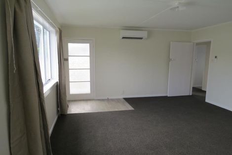 Photo of property in 26 Paritutu Road, Spotswood, New Plymouth, 4310