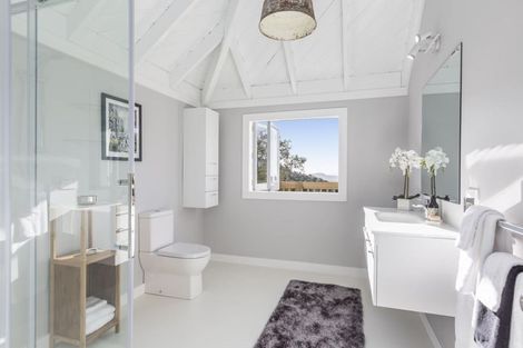 Photo of property in 256 Govan Wilson Road, Whangaripo, Warkworth, 0985