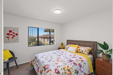 Photo of property in 9/197 Royal Road, Massey, Auckland, 0614