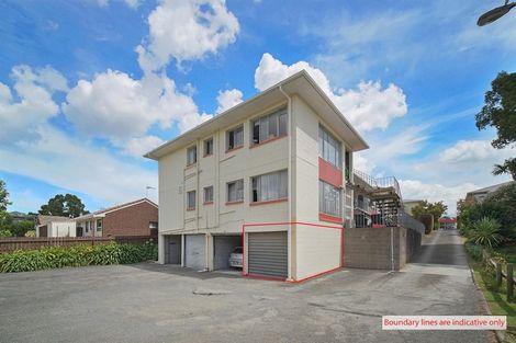 Photo of property in 1/736 Mount Eden Road, Mount Eden, Auckland, 1024