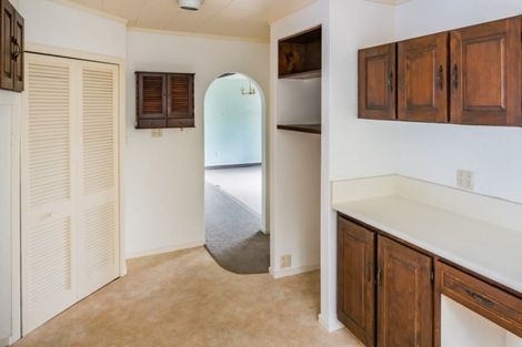 Photo of property in 68 Kahu Road, Paremata, Porirua, 5024