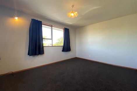 Photo of property in 32 Jennifer Street, Bryndwr, Christchurch, 8053