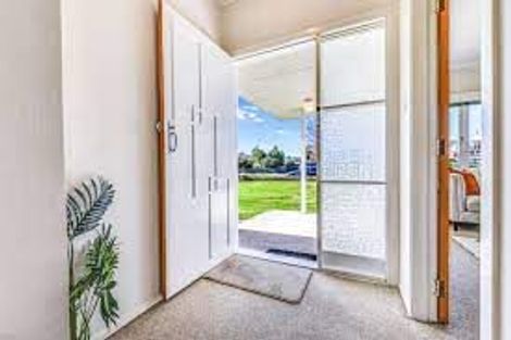 Photo of property in 107 Beerescourt Road, Beerescourt, Hamilton, 3200