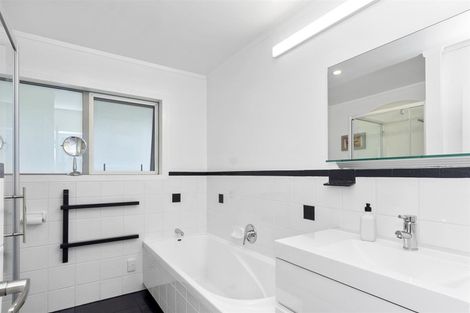 Photo of property in 99a Princess Road, Bellevue, Tauranga, 3110