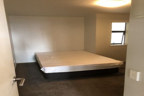 Photo of property in St Paul Apartments, 9e/4 Saint Paul Street, Auckland Central, Auckland, 1010