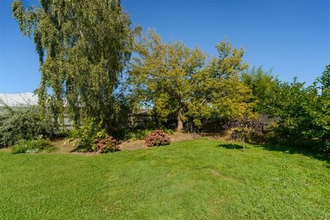 Photo of property in 27 Bond Street, Marton, 4710