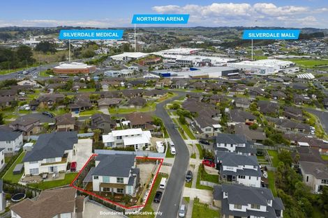 Photo of property in 12 Spyglass Street, Red Beach, 0932