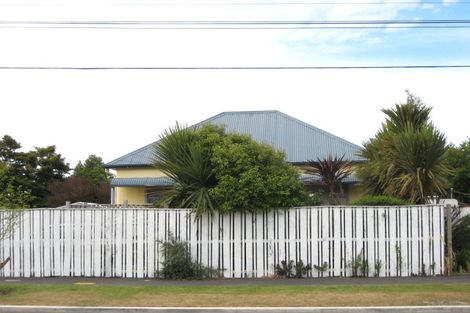 Photo of property in 1/27 Sullivan Avenue, Woolston, Christchurch, 8023