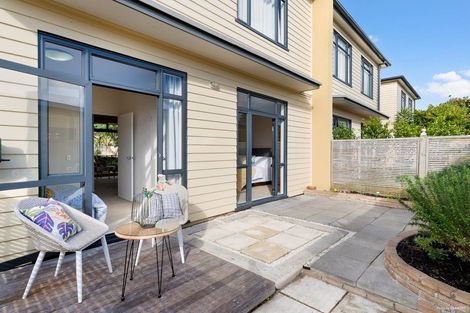 Photo of property in 76/2 Armoy Drive, East Tamaki, Auckland, 2016