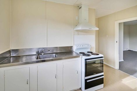 Photo of property in 40 Victory Avenue, Karori, Wellington, 6012