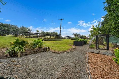 Photo of property in 152 Arapohue Road, Turiwiri, Dargaville, 0374