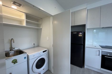 Photo of property in 3/2 Moor Avenue, Te Atatu Peninsula, Auckland, 0610