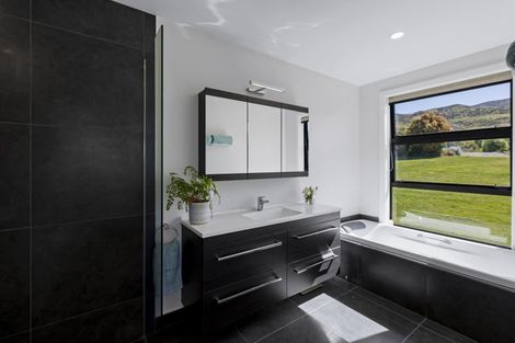 Photo of property in 27 Pipeclay Gully Road, Bannockburn, Cromwell, 9384