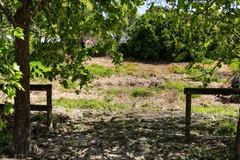 Photo of property in 9 Karaka School Lane, Karaka, 2580