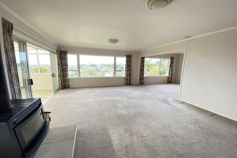 Photo of property in 23 Jellicoe Road, Murrays Bay, Auckland, 0630