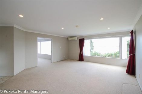 Photo of property in 2/28 Carnoustie Drive, Wattle Downs, Auckland, 2103