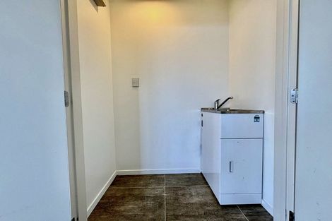 Photo of property in 109 Cascades Road, Pakuranga Heights, Auckland, 2010