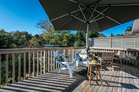 Photo of property in 14 Waitai Road, Ostend, Waiheke Island, 1081