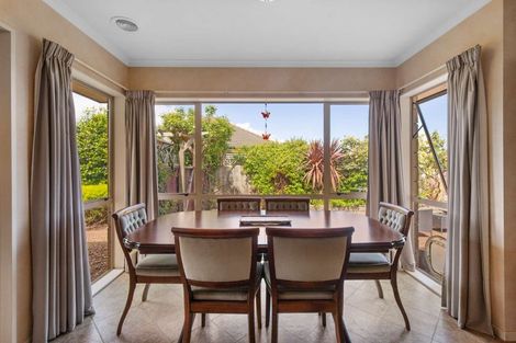 Photo of property in 24 Elmbridge Place, Owhata, Rotorua, 3010