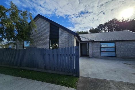 Photo of property in 2b Saint Leonard Street, Saint Johns Hill, Whanganui, 4501