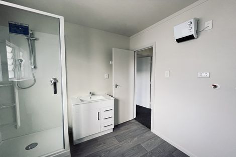 Photo of property in 12 Wellington Street, Hamilton East, Hamilton, 3216