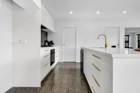 Photo of property in 9b James Drive, Bell Block, New Plymouth, 4312