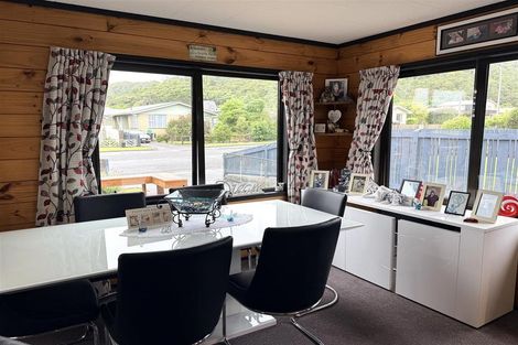 Photo of property in 2 Jamieson Road, Karoro, Greymouth, 7805